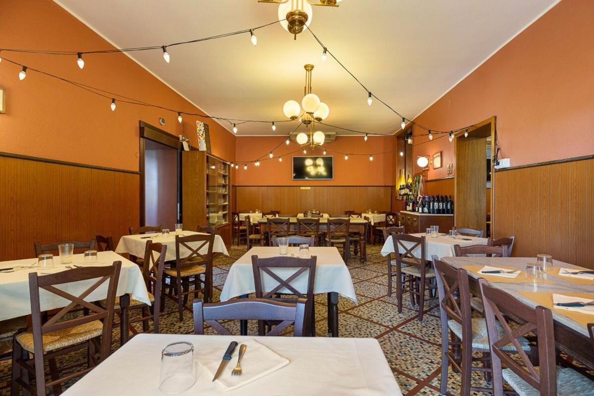 Locanda Da Romano Cadeo Eksteriør billede